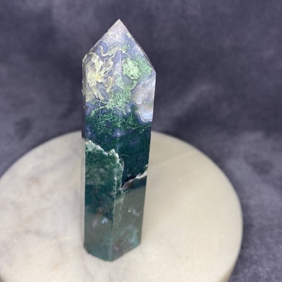Moss Agate Tower - Picture 3 of 5